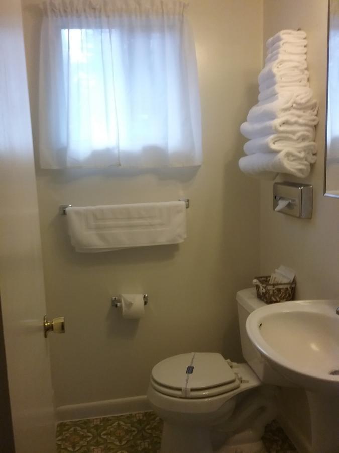 Cedar Lodge Dunsmuir Εξωτερικό φωτογραφία