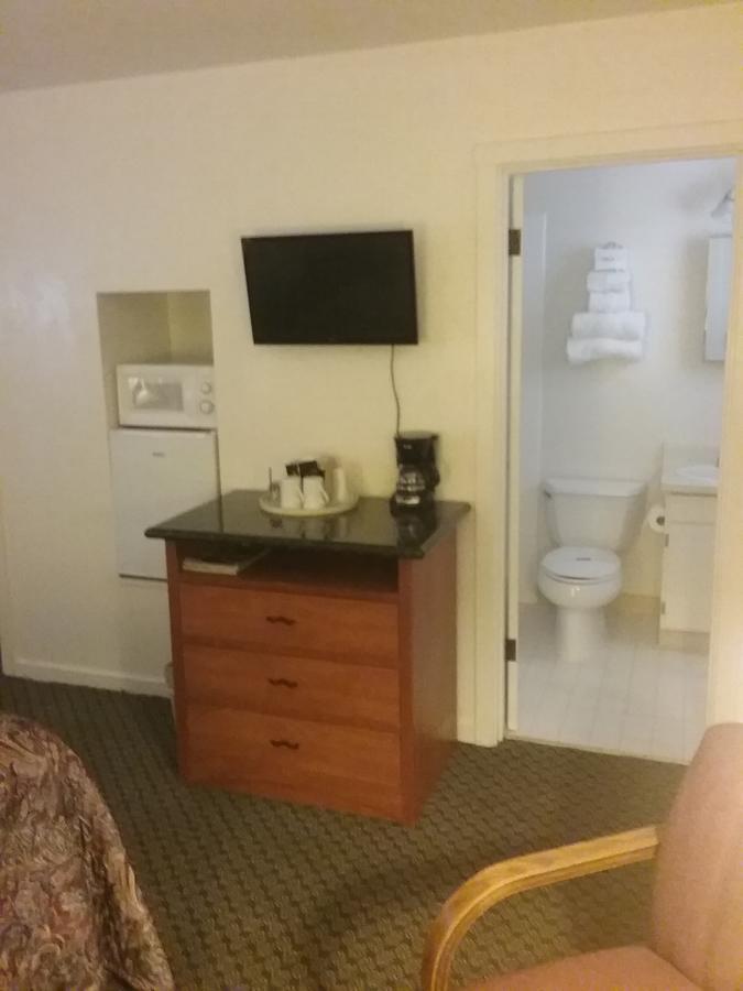 Cedar Lodge Dunsmuir Εξωτερικό φωτογραφία