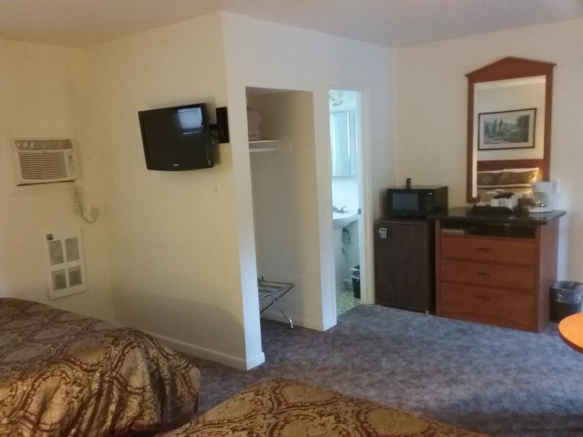 Cedar Lodge Dunsmuir Εξωτερικό φωτογραφία