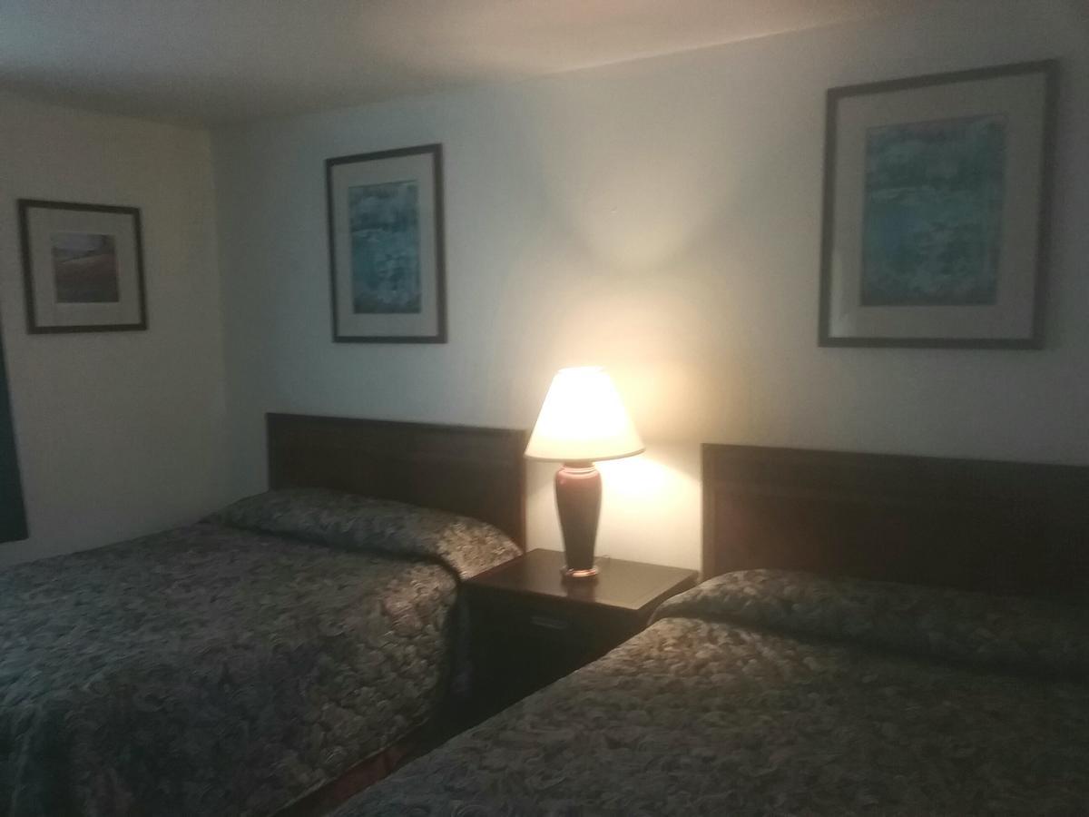 Cedar Lodge Dunsmuir Εξωτερικό φωτογραφία