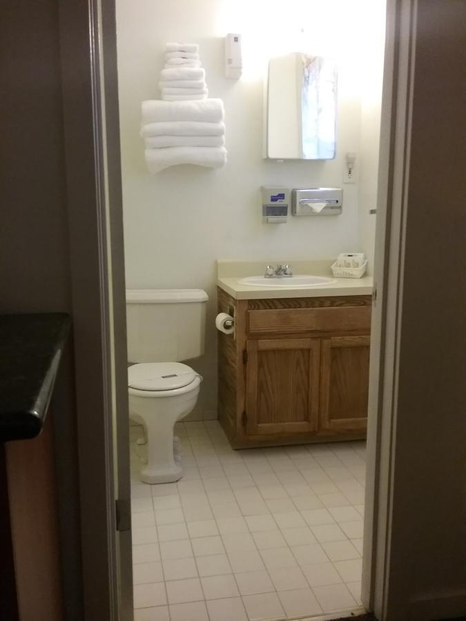 Cedar Lodge Dunsmuir Εξωτερικό φωτογραφία