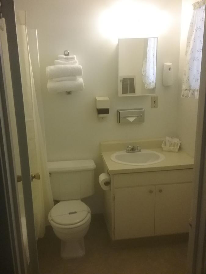 Cedar Lodge Dunsmuir Εξωτερικό φωτογραφία