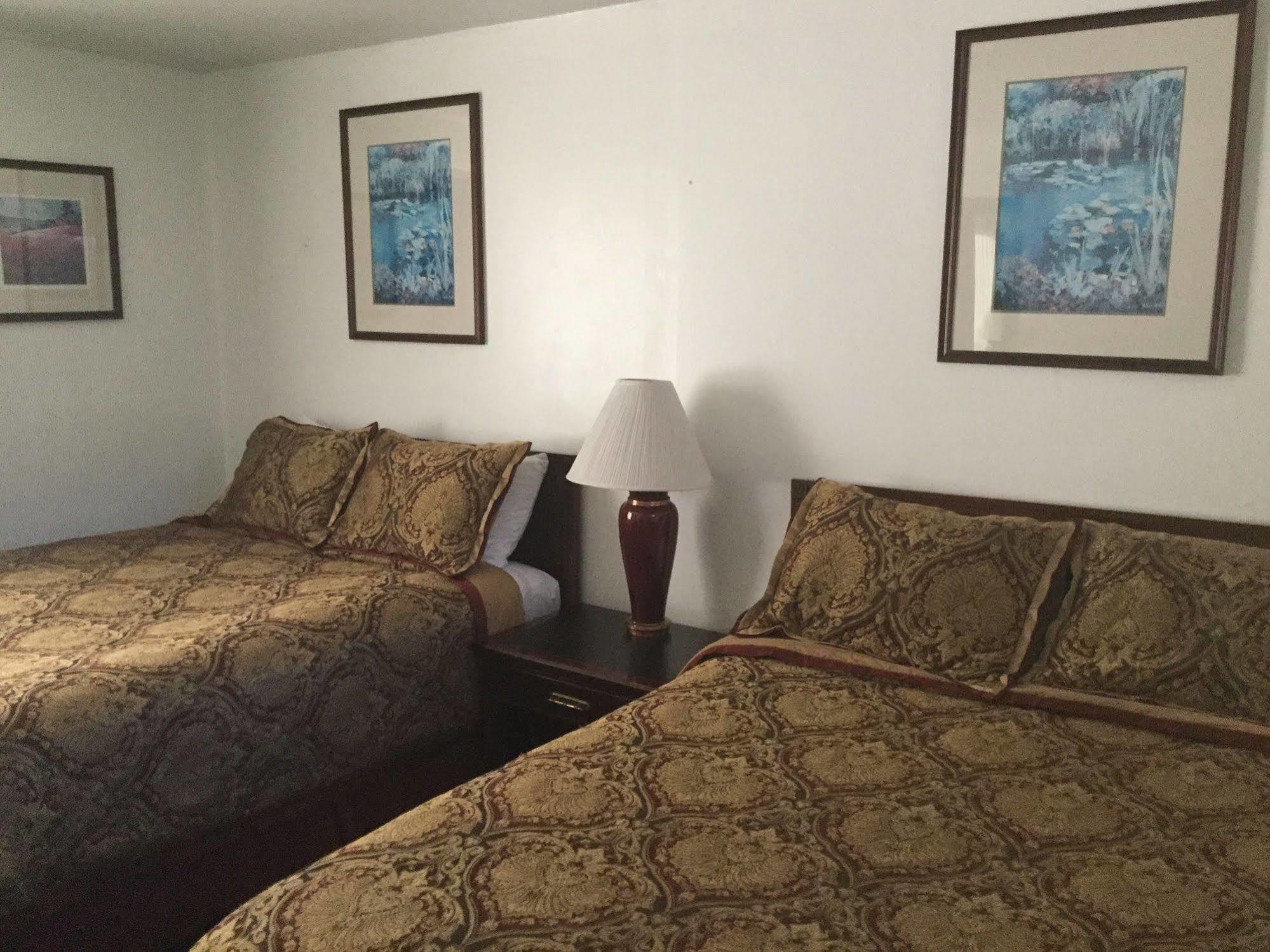 Cedar Lodge Dunsmuir Εξωτερικό φωτογραφία