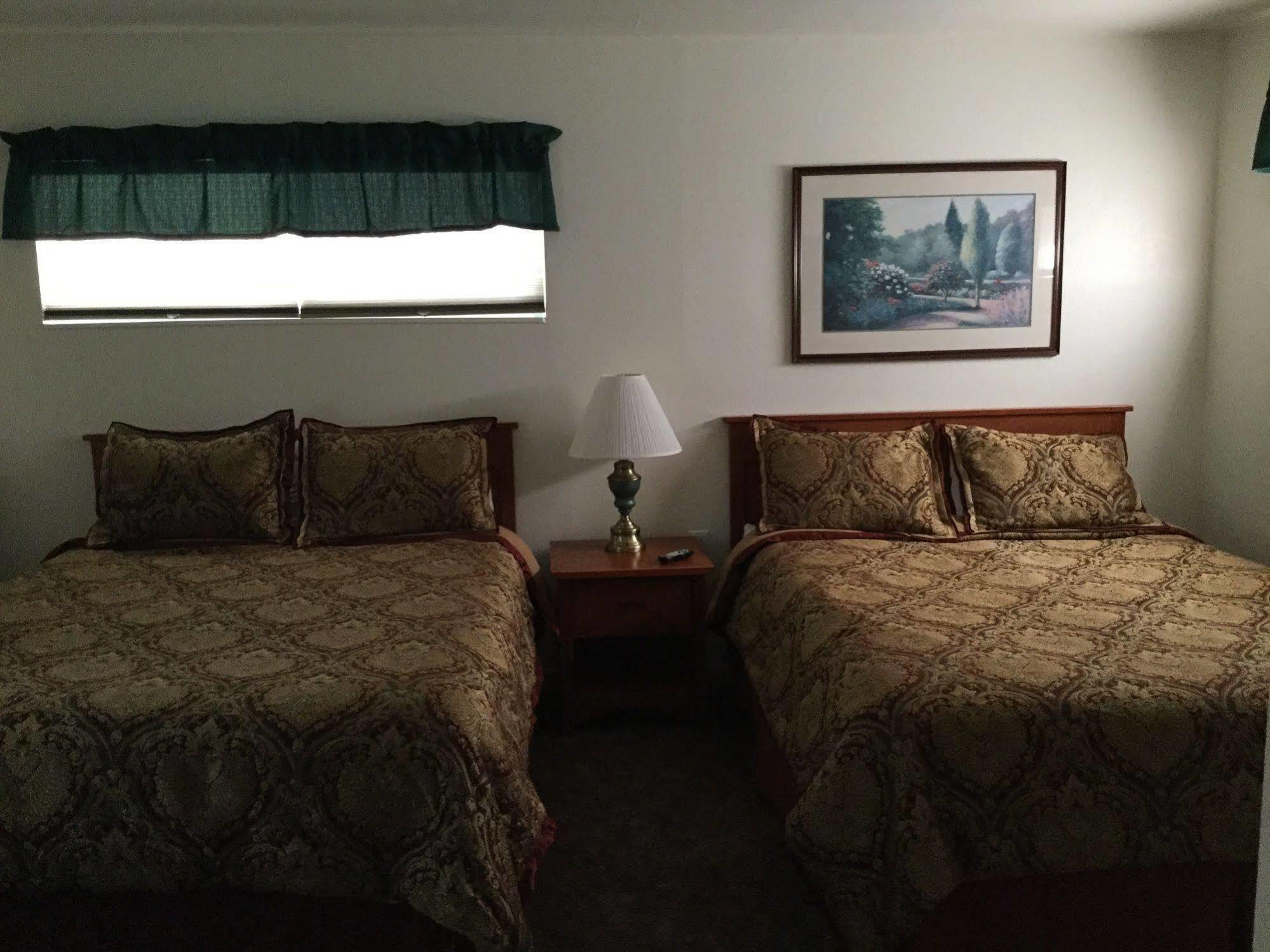 Cedar Lodge Dunsmuir Εξωτερικό φωτογραφία