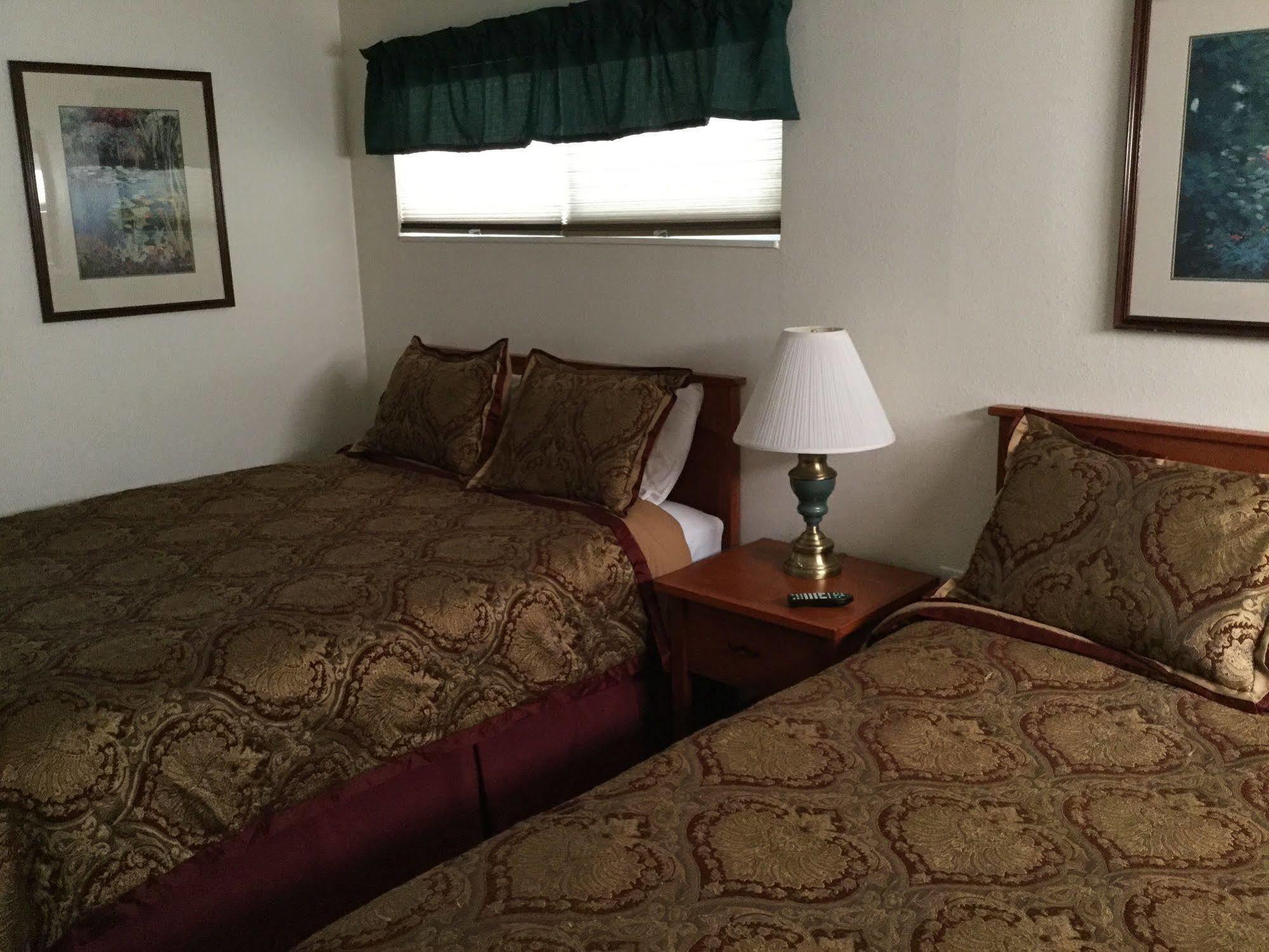 Cedar Lodge Dunsmuir Εξωτερικό φωτογραφία