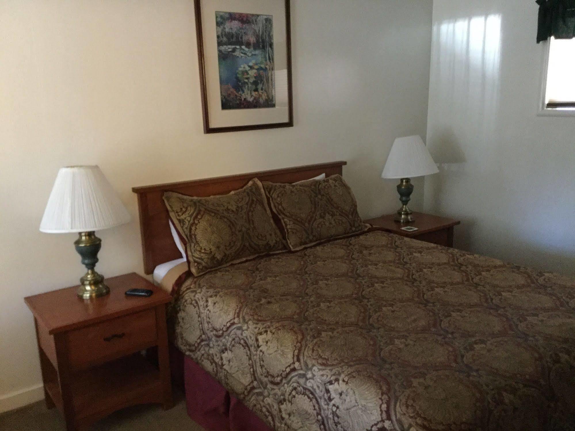 Cedar Lodge Dunsmuir Εξωτερικό φωτογραφία