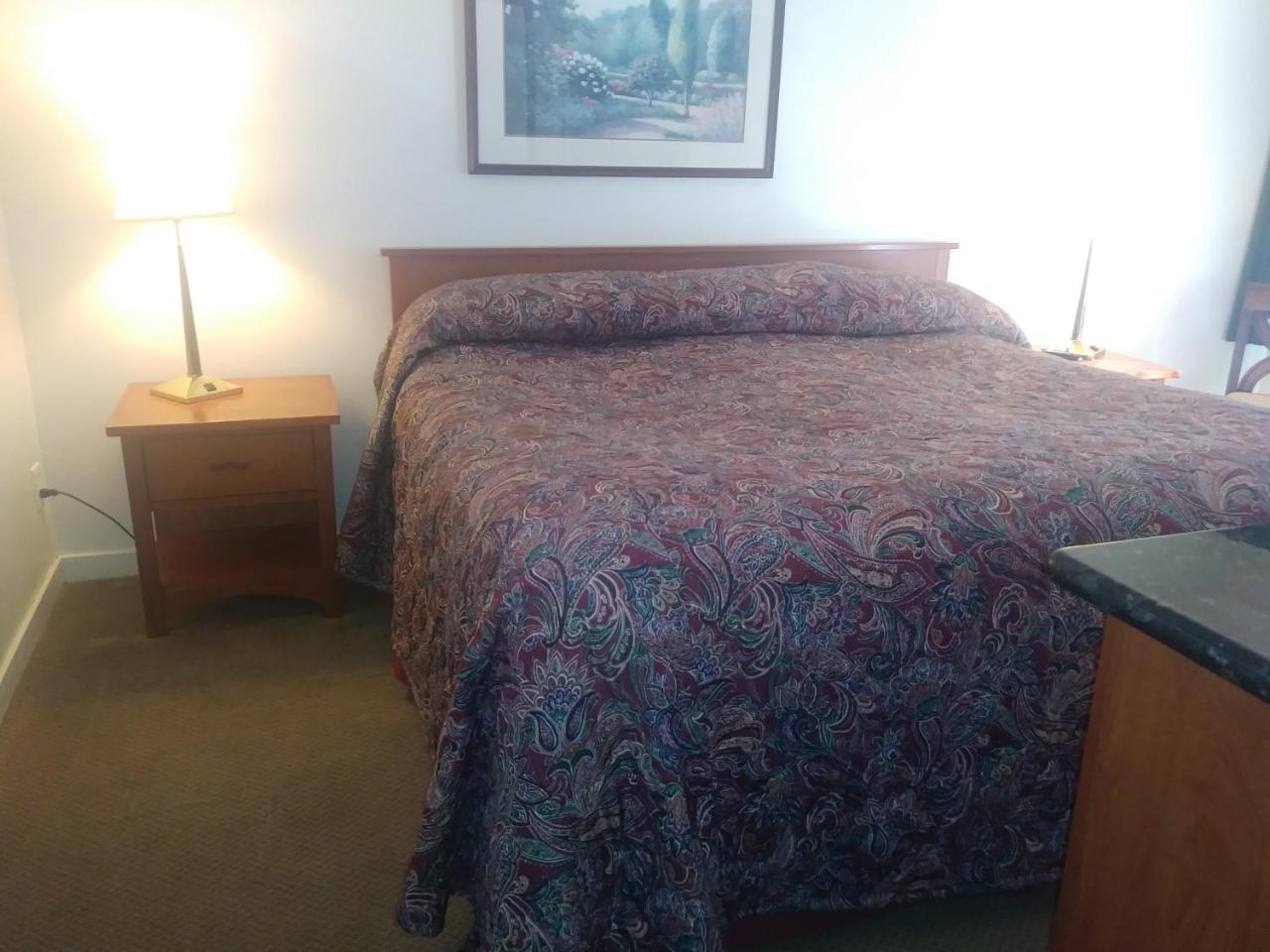 Cedar Lodge Dunsmuir Εξωτερικό φωτογραφία