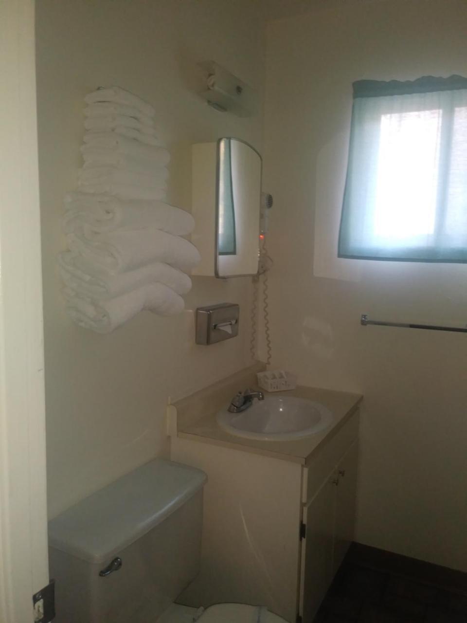 Cedar Lodge Dunsmuir Εξωτερικό φωτογραφία